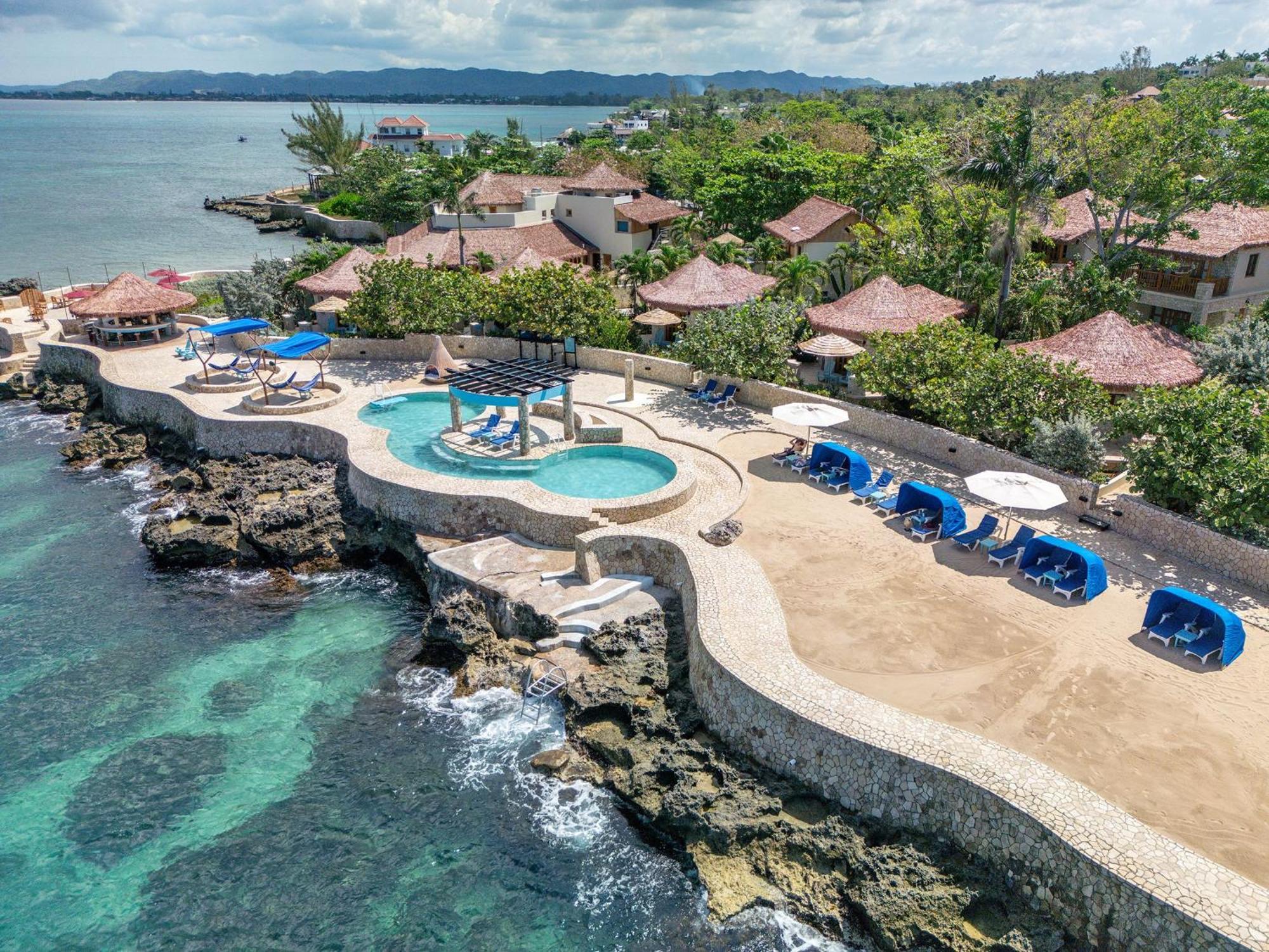 Ocean Cliff Hotel Negril Limited - Adults Only Ngoại thất bức ảnh