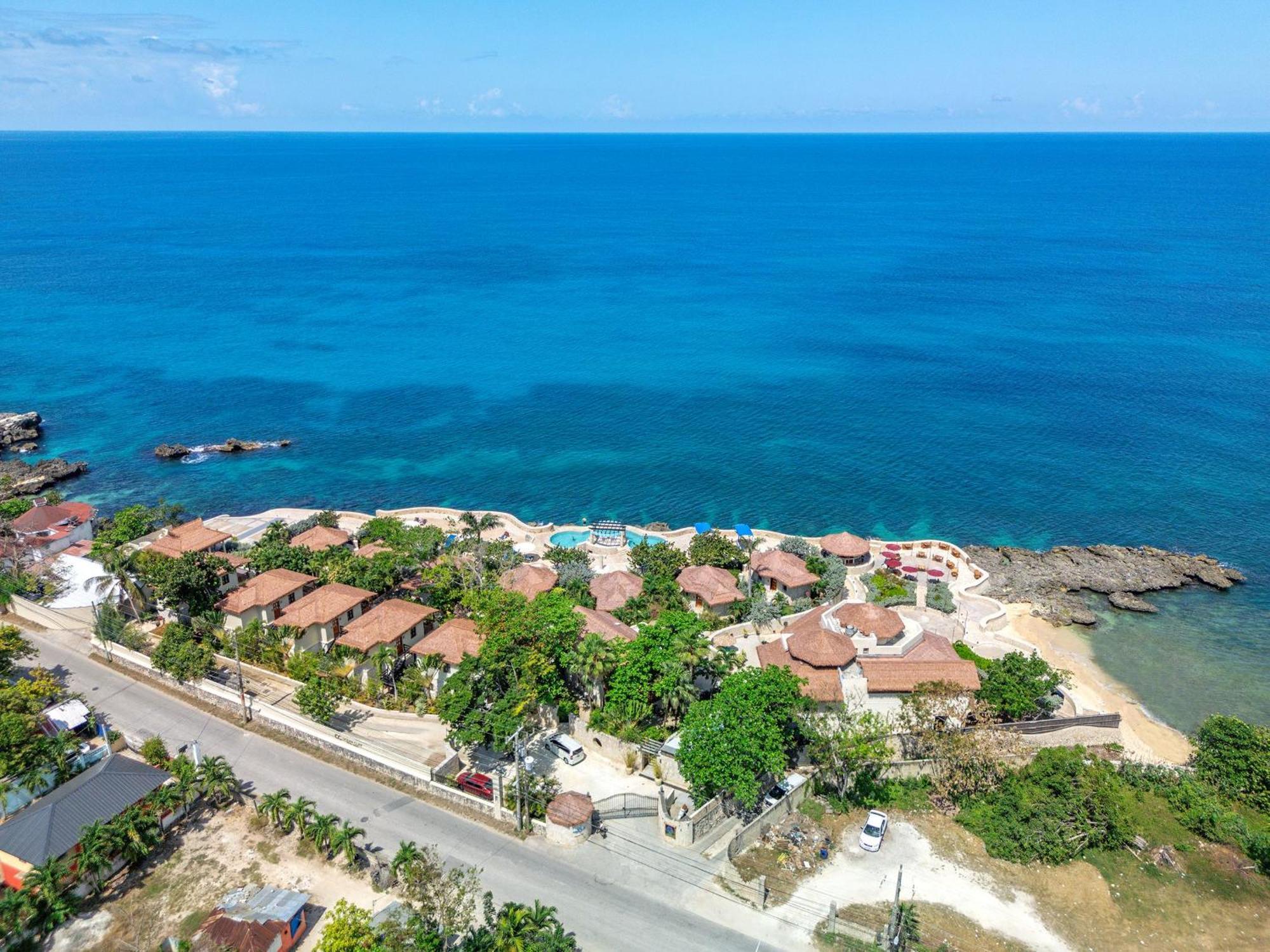 Ocean Cliff Hotel Negril Limited - Adults Only Ngoại thất bức ảnh