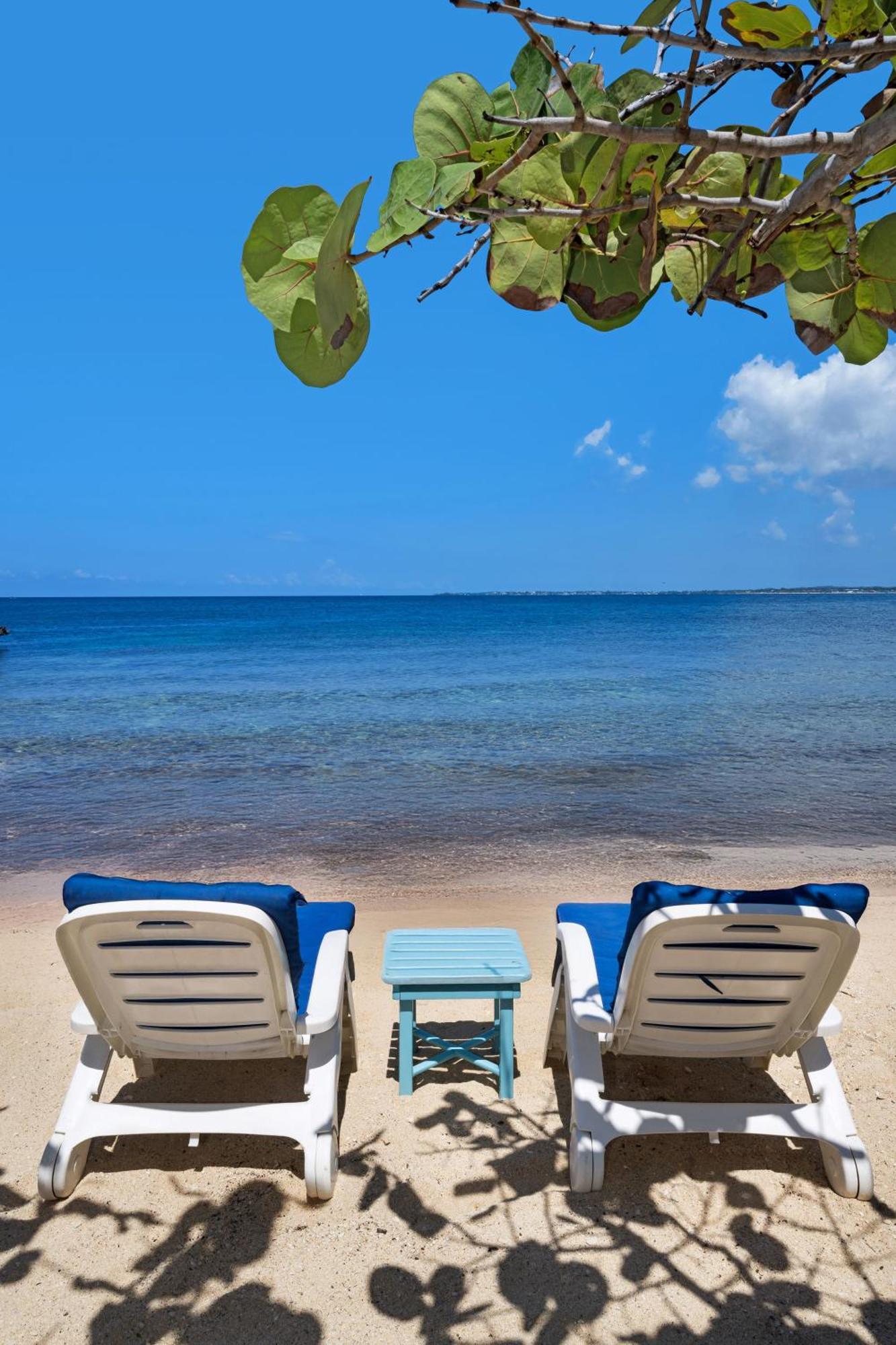 Ocean Cliff Hotel Negril Limited - Adults Only Ngoại thất bức ảnh