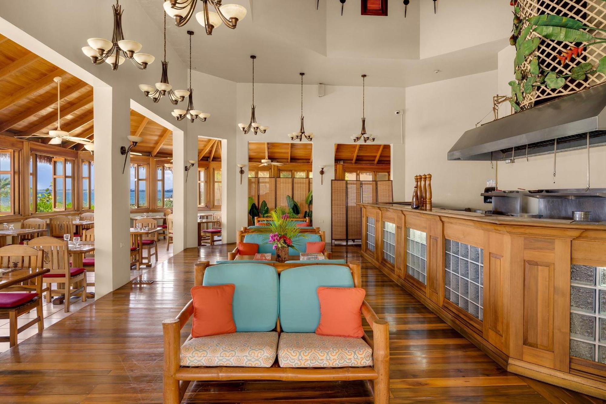 Ocean Cliff Hotel Negril Limited - Adults Only Ngoại thất bức ảnh